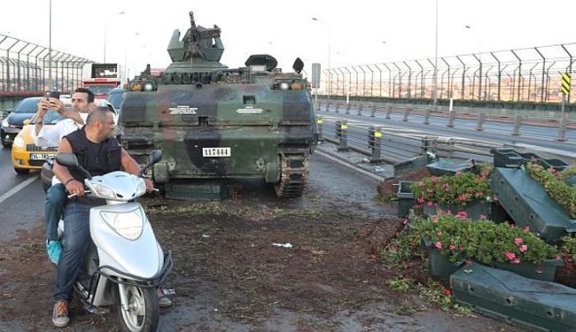 PROPAST ČETVRTOG TURSKOG VOJNOG PUČA: Što je spasilo Erdoğana?