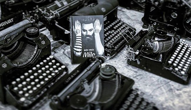 MILA: Božo Vrećo - postmoderni šaman, kod kuće cijenjen, ali osporavan i zlonamjerno napadan