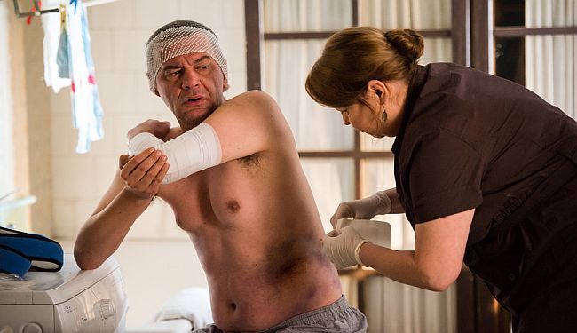 USTAV REPUBLIKE HRVATSKE: Kako je moguće biti i žestoki Hrvat i homoseksualac