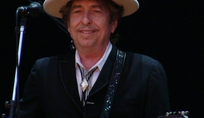 BOB DYLAN O NOBELOVOJ: "Nemam neko mišljenje, oni su akademici pa bi trebali znati"