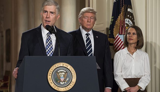 S RIJEČI NA DJELO: „Žene treba kazniti za pobačaj, muškarce ne“