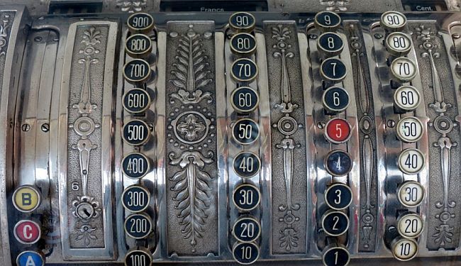 LUPIGA APELIRA: Pomozite našim kolegama da plate drakonsku kaznu i podržite kritičko novinarstvo