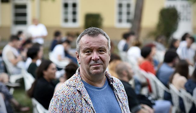 IGOR MIRKOVIĆ: „Normalan čovjek mora se prepasti svih tih pokušaja da se začepi usta umjetnicima“