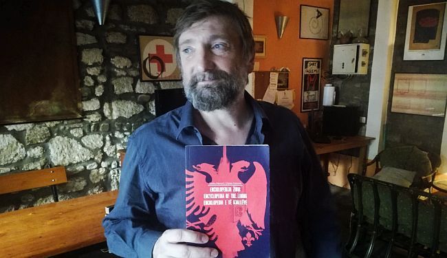 INTERVJU - ZLATKO PAKOVIĆ: „Danas odgajamo male robove, ove mlade nema više ko ni da nauči“