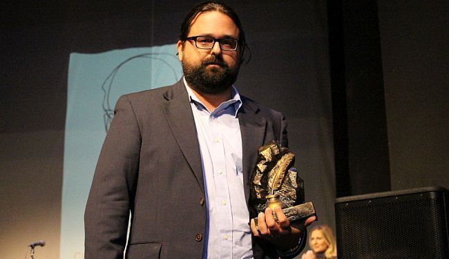 ZA „MAĐARSKU REČENICU“: Andrej Nikolaidis „pokupio“ prestižnu nagradu „Meša Selimović“