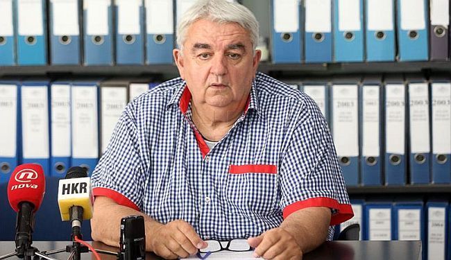 FOTELJA ZA RUGANJE GRAĐANIMA: Ivan Zvonimir Čičak još će nam biti najmanji problem