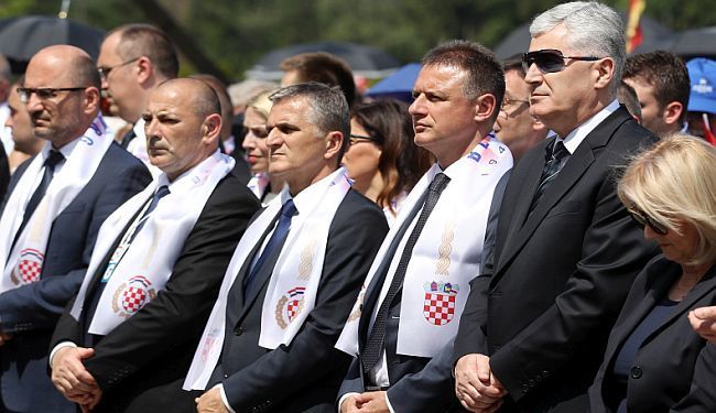 GLAS RAZUMA: Profesorica objasnila zašto Sveučilište nije trebalo dodijeliti počasni doktorat Draganu Čoviću