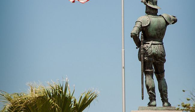 U IME KRIŽA I EVANĐELJA: „El conquistador“ s Fakulteta političkih znanosti