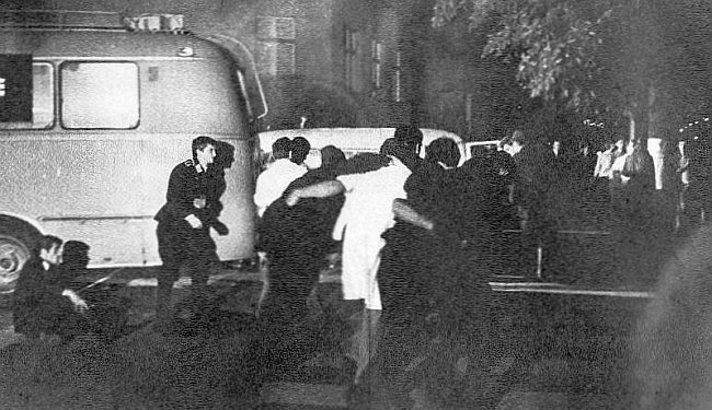 POLA STOLJEĆA OD EMITIRANJA „SUMORNE JESENI“: Bunkerirana priča o buntovnoj i nepokorenoj mladosti