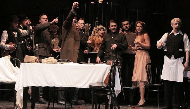 KLASICI NA SCENI: Pakao i strah u nama – kaos i bezumlje oko nas