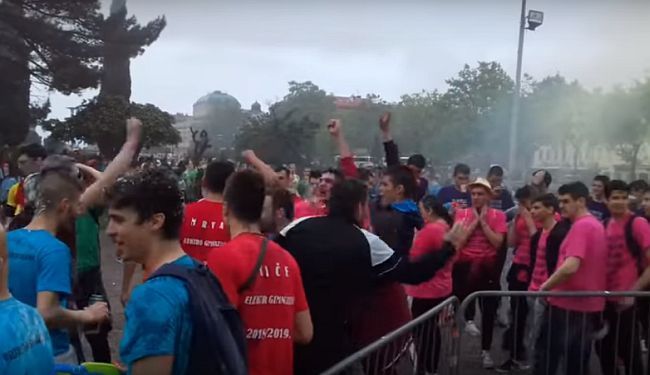 NAKON DIVLJANJA MATURANATA OGLASIO SE GRADONAČELNIK RIJEKE: „Kakav će svijet stvoriti ovakva mladost?“