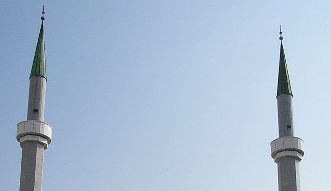 HAJKA NA „ISLAMOFOBA“: Mezar bez stećka za pjesnika Vernesa Subašića 