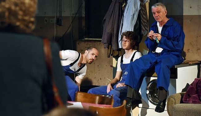 FRLJIĆ, HORVAT, LIJEŠEVIĆ: To je teatar koji postavlja pitanja