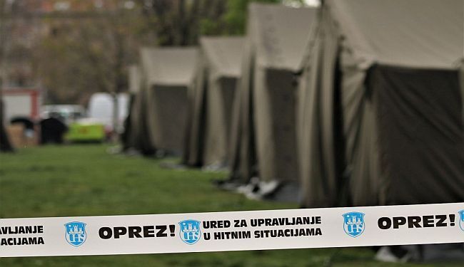 FRAGMENTARNA RAZMATRANJA O BIOPOLITIČKOM TRENUTKU: Protiv prosvjetiteljske naivnosti 