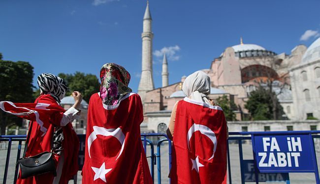 DRAGO BOJIĆ: Aja Sofija - Erdoğanovo turčenje prošlosti