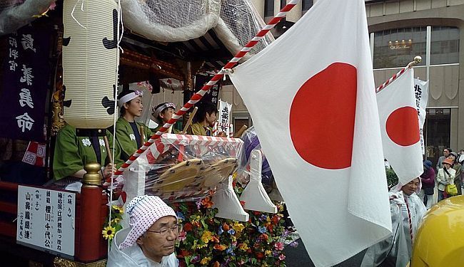 BORIS DEŽULOVIĆ: Bog i Japanci