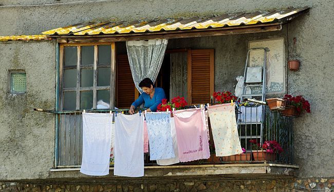 IZJAVA DANA: Javljanje iz Srednjeg vijeka ili što žene trebaju raditi nedjeljom