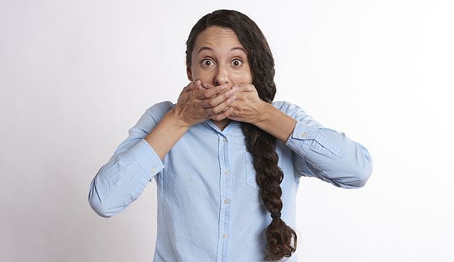 U 56 PRIMJERA (HUMORESKA): Balkanska fasciniranost „kurcem“ u svakodnevnoj komunikaciji