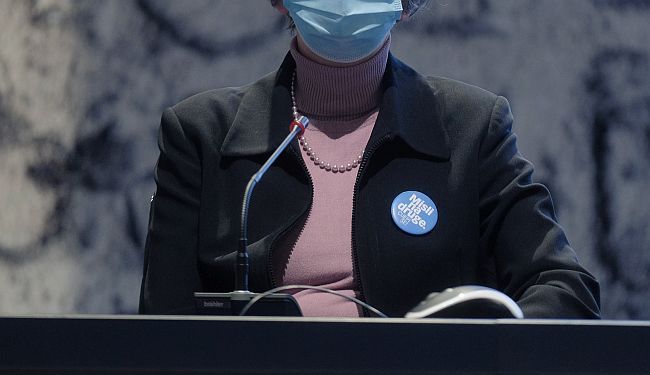 PRIČA O MALOM PLAVOM BEDŽU: Društvo u kojem se ne misli na druge, nego na svoje guzice!