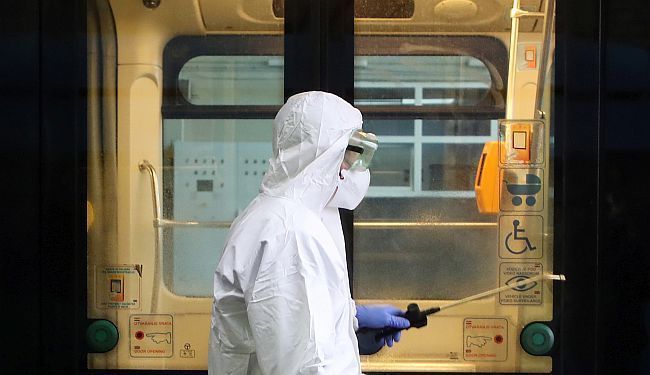 VLAK U MLIJEKU: Piči Milutine!