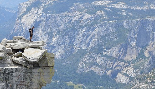 KOKAIN ZA NAROD: Sve su nacije izmišljene!