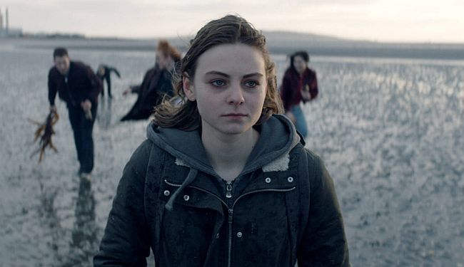 ŠTO DALJE ODAVDE: Trnovita odiseja jedne sedamnaestogodišnjakinje