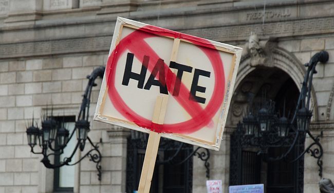 POLITIČKA (NE)KOREKTNOST ILI DOKLE SEŽE SLOBODA GOVORA: Nacionalizam je hrana za uplašenu kapitalističku dušu