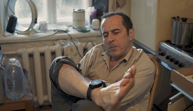 KUĆNI PRITVOR: Film koji prikazuje kako funkcionira rusko društvo 