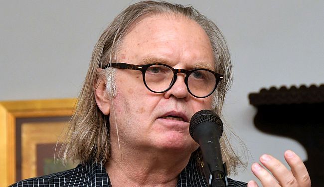 INTERVJU – SEAD ALIĆ: „Sloboda govora danas je pretvorena u slobodu prostačkog govora“