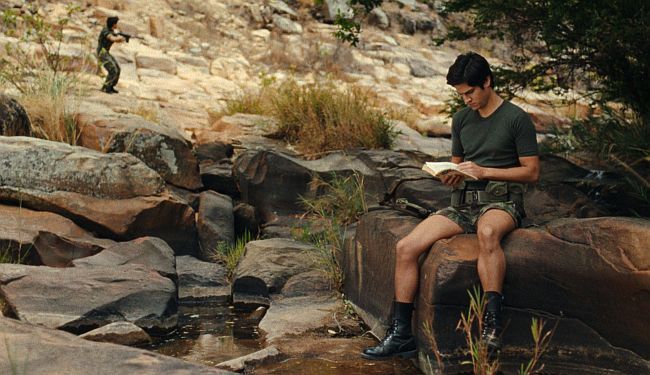 „MAŠINKE“: Vrlo moćna izjava protiv vojske i rata