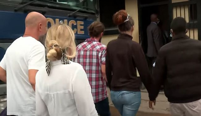 SOCIOPATI I SLUČAJ "ZAMBIJA": Hoće li se sada pogledati u ogledalo svi oni koji su podržavali javni linč?