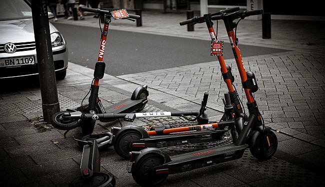 BILJEŽNICA ROBIJA K.: Električki romobil