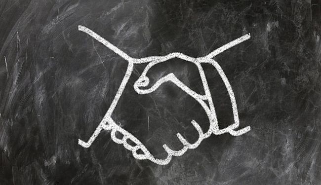 AUTORITARNA PODVALA: Kako A.P. eksploatira borbu protiv nasilja nad ženama i djecom