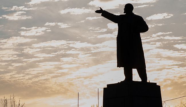 SLAVOJ ŽIŽEK: Lenjinova lekcija za Izrael i Ukrajinu