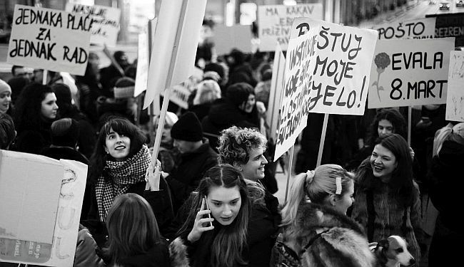 OSMI NOĆNI MARŠ: „I ove godine marširamo, jedna uz drugu. Feminizam i gotovo!“