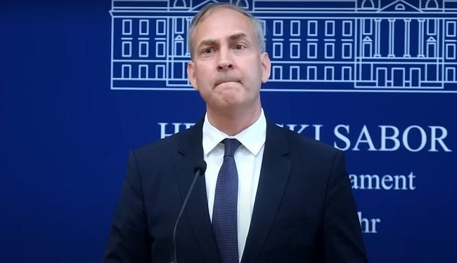 ŠTO STE IZDAVALI – IZDAVALI STE: Stephen Bartulica stat će vam na kraj