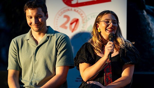 PARALELNI INTERVJU: Dobitnici nagrada Prozak i Na vrh jezika - Katarina Bošnjak i Alen Živković