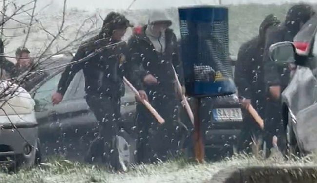 KAD IZBORI LIČE NA RAT: Paravojska i pirova pobeda