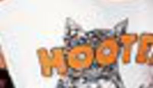 Mala daj pivo, evo ti za sise!