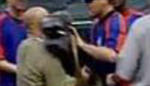 Umjesto lopte udari kamermana