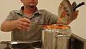 Za Annale "Punjene paprike za Bačvice"