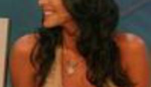 Čileanci atraktivnom voditeljicom žele prikovati mužjake za TV ekrane