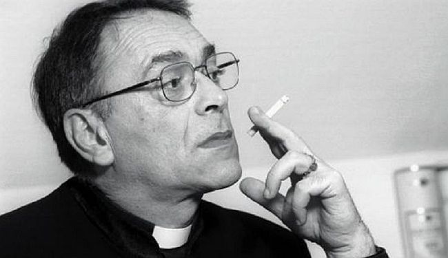 Umrla je veličanstvena kontroverza - don Branko Sbutega