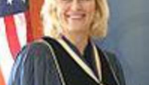 Kolinda nezakonitio zapošljavala svoje kadrove