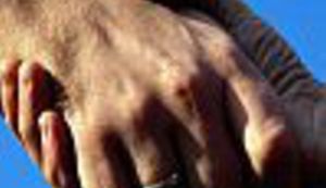 Spomenik ljudstvu - mladiću koji je "umro vršeći svoju građansku dužnost"