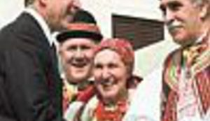 Izjava dana: Rukovanje s Bushom