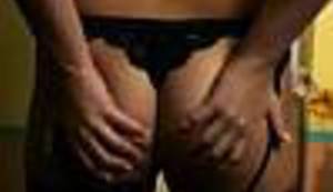 SAMO ZA STARIJE OD 18: Lupkanje po dupetu kao umjetnost