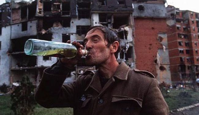 VUKOVAR 1991. IZ OČIJU BORISA DEŽULOVIĆA: Zvat će ga “hrvatskim Staljingradom” i “srpskim Galipoljem”. Bio je, međutim, Vukovar. Bio je grad.