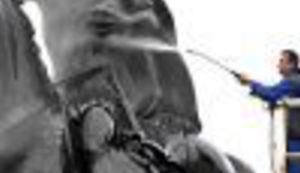 IZUMRLI OBIČAJ ZAGREBAČKIH FAKINA: Uskršnje farbanje 'jajca' konju kralja Tomislava