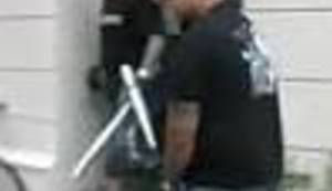 ORGANIZIRANO NASILJE KOD HČSP-OVIH GOSTIJU: Evo kako pristaše NPD-a, reagiraju na mirne prosvjede